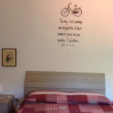 Casa Vacanze Alice شقة *